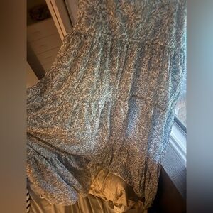 Hyacinth House blue and white floral maxi dress(large)